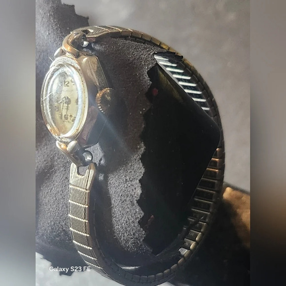 Vintage 20s or 30s Karl Mouch ladies watch - Picture 3 of 8